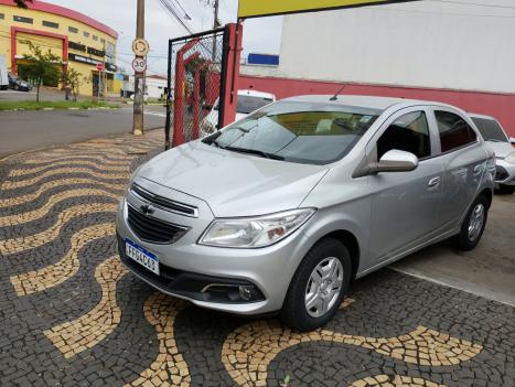CHEVROLET Onix Hatch 1.0 12V 4P FLEX LT, Foto 4