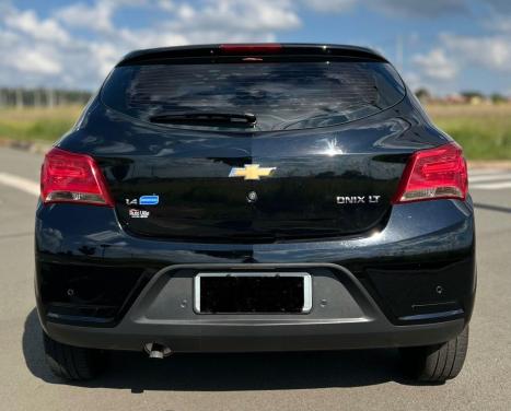 CHEVROLET Onix Hatch 1.4 4P FLEX LT, Foto 3