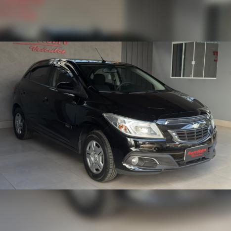 CHEVROLET Onix Hatch 1.0 4P FLEX LT, Foto 2
