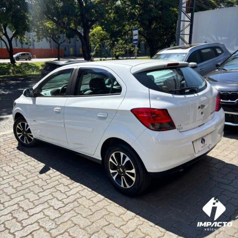 CHEVROLET Onix Hatch 1.4 4P FLEX LTZ, Foto 16