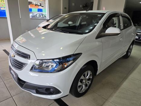 CHEVROLET Onix Hatch 1.0 4P FLEX LT, Foto 2