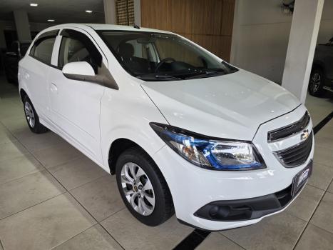 CHEVROLET Onix Hatch 1.0 4P FLEX LT, Foto 3