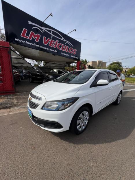 CHEVROLET Onix Hatch 1.4 4P FLEX LT, Foto 1
