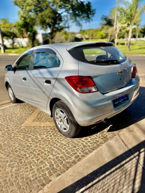 CHEVROLET Onix Hatch 1.0 4P FLEX LS, Foto 4