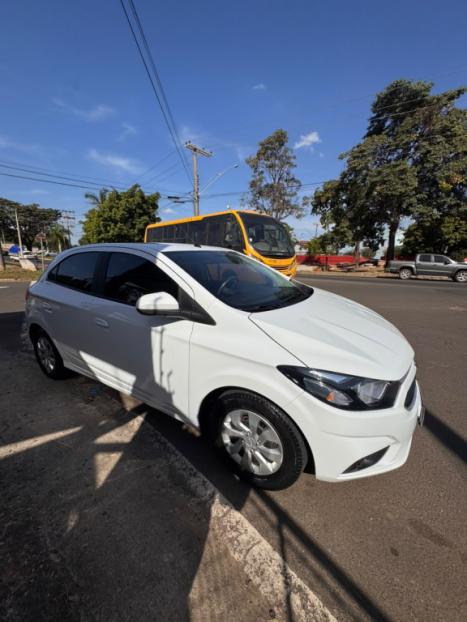 CHEVROLET Onix Hatch 1.0 4P FLEX LT, Foto 4