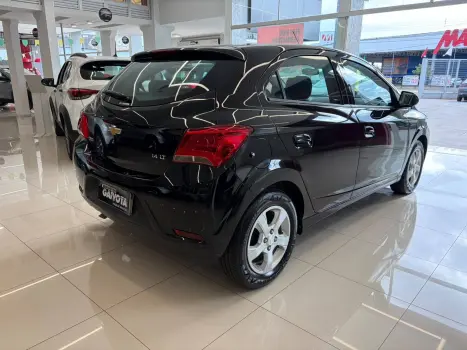 CHEVROLET Onix Hatch 1.4 4P FLEX LT, Foto 6