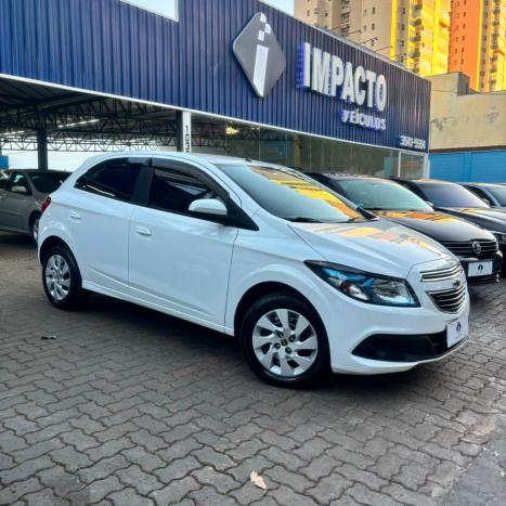 CHEVROLET Onix Hatch 1.4 4P FLEX LT, Foto 1