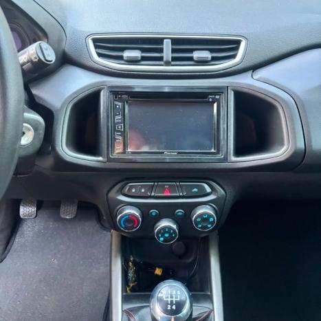 CHEVROLET Onix Hatch 1.4 4P FLEX LT, Foto 12
