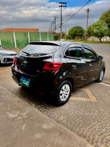 CHEVROLET Onix Hatch 1.0 4P FLEX JOY, Foto 3