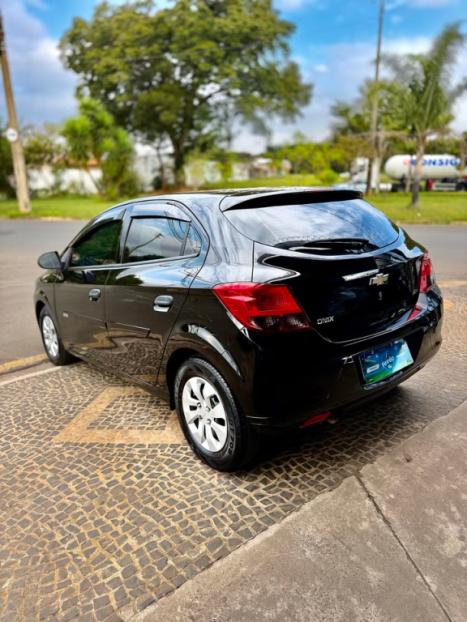 CHEVROLET Onix Hatch 1.0 4P FLEX JOY, Foto 5