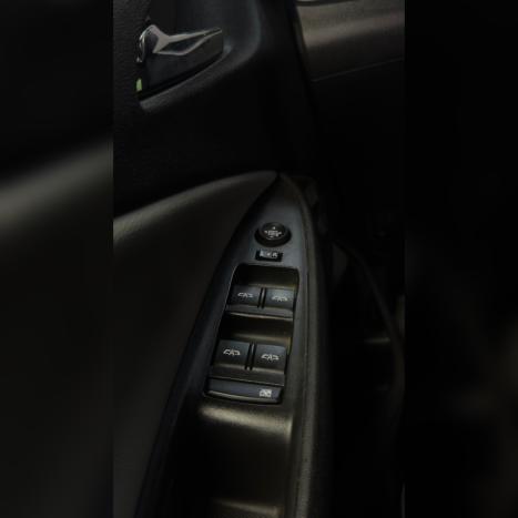 CHEVROLET Onix Hatch 1.0 12V 4P FLEX PREMIER 2 TURBO AUTOM�TICO, Foto 10