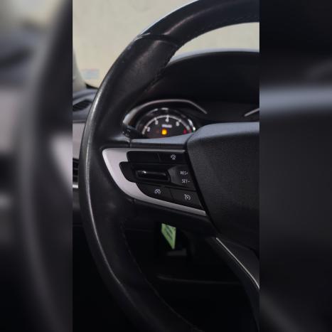 CHEVROLET Onix Hatch 1.0 12V 4P FLEX PREMIER 2 TURBO AUTOM�TICO, Foto 11