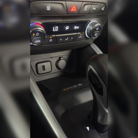CHEVROLET Onix Hatch 1.0 12V 4P FLEX PREMIER 2 TURBO AUTOM�TICO, Foto 17