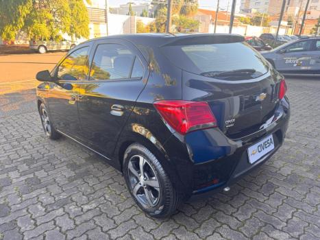 CHEVROLET Onix Hatch 1.4 4P FLEX LTZ, Foto 6