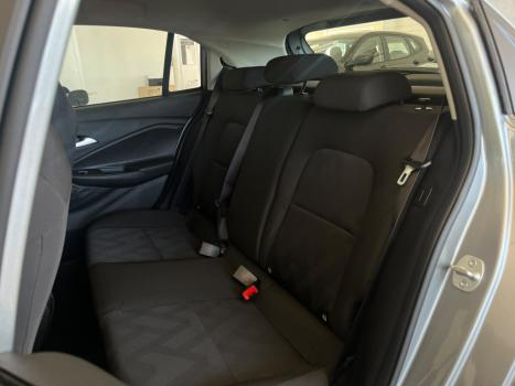 CHEVROLET Onix Hatch 1.0 12V 4P FLEX TURBO AUTOM�TICO, Foto 11