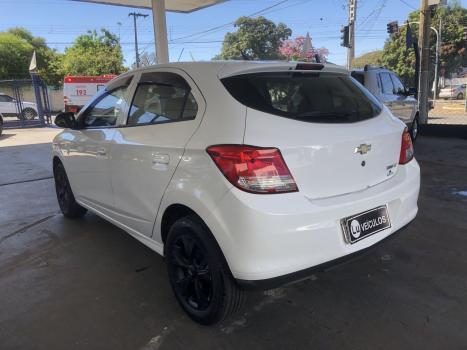 CHEVROLET Onix Hatch 1.0 4P FLEX LT, Foto 5