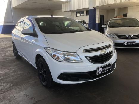 CHEVROLET Onix Hatch 1.0 4P FLEX LT, Foto 13