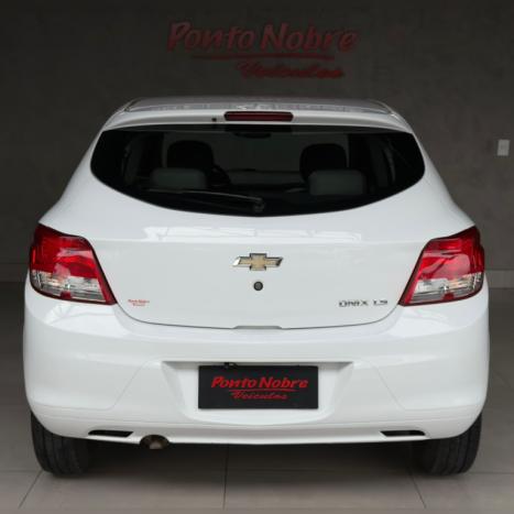 CHEVROLET Onix Hatch 1.0 4P FLEX LS, Foto 5