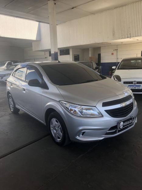 CHEVROLET Onix Hatch 1.0 4P FLEX LS, Foto 2