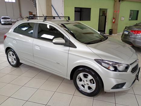 CHEVROLET Onix Hatch 1.4 4P FLEX LT, Foto 2