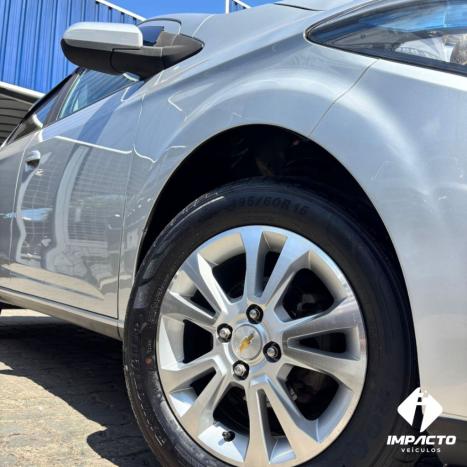 CHEVROLET Prisma 1.4 4P LTZ  AUTOM�TICO, Foto 5
