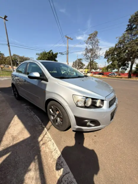 CHEVROLET Sonic Sedan 1.6 16V 4P LTZ FLEX AUTOMÁTICO, Foto 2