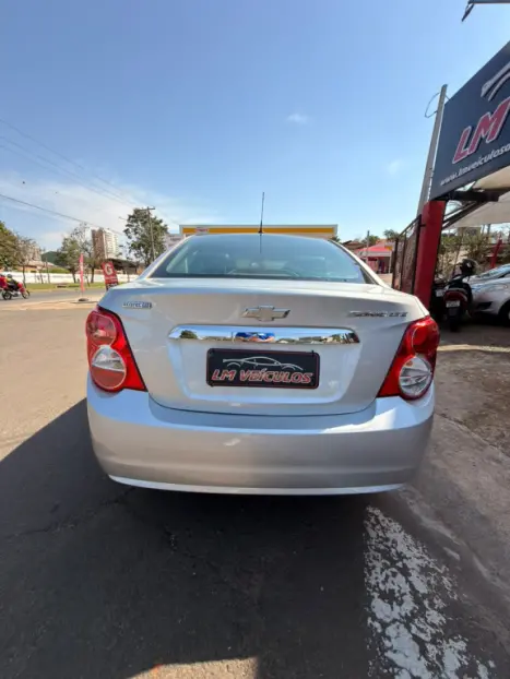 CHEVROLET Sonic Sedan 1.6 16V 4P LTZ FLEX AUTOMÁTICO, Foto 4