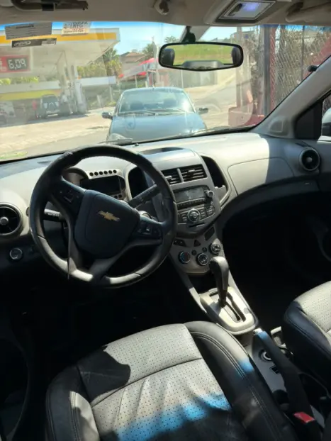 CHEVROLET Sonic Sedan 1.6 16V 4P LTZ FLEX AUTOMÁTICO, Foto 9