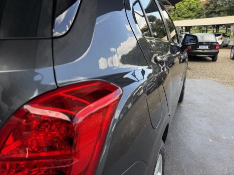 CHEVROLET Tracker 1.8 16V 4P FLEX LTZ AUTOM�TICO, Foto 9