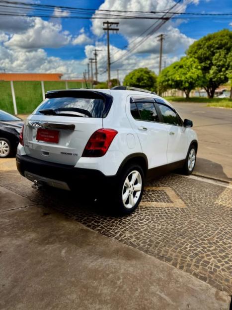 CHEVROLET Tracker 1.8 16V 4P FLEX LTZ AUTOM�TICO, Foto 3