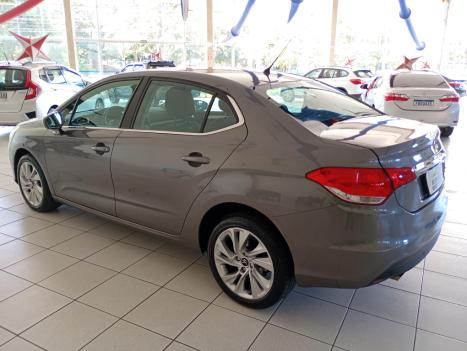 CITROEN C4 Sedan 2.0 16V 4P FLEX LOUNGE TENDANCE AUTOM�TICO, Foto 4