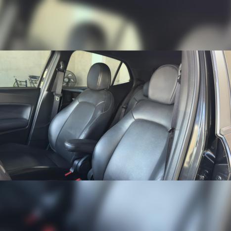 FIAT Argo 1.8 4P FLEX E.TORQ HGT AUTOM�TICO, Foto 18