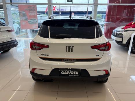 FIAT Argo 1.8 4P FLEX E.TORQ TREKKING AUTOMÁTICO, Foto 9