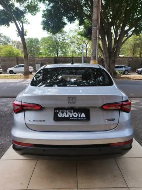 FIAT Cronos 1.3 4P FLEX DRIVE AUTOM�TICO CVT, Foto 10
