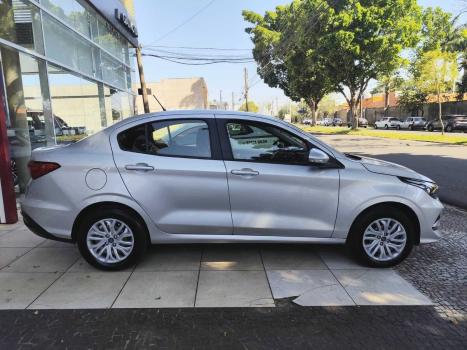 FIAT Cronos 1.3 4P FLEX DRIVE, Foto 4