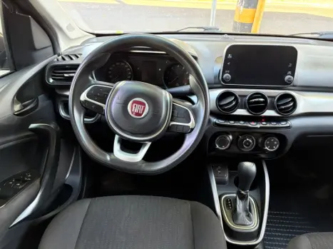 FIAT Cronos 1.8 4P FLEX DRIVE AUTOMÁTICO, Foto 4 FIAT Cronos 1.8 4P FLEX DRIVE AUTOMÁTICO, Foto 4