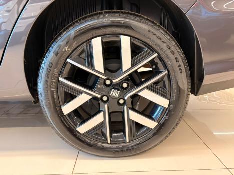 FIAT Cronos 1.8 4P FLEX PRECISION AUTOM�TICO, Foto 11