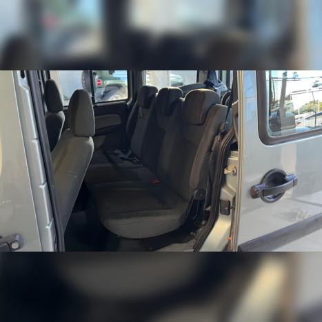 FIAT Doblo 1.8 16V 4P FLEX ESSENCE 7 LUGARES, Foto 12