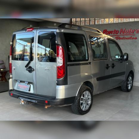 FIAT Doblo 1.8 16V 4P FLEX ESSENCE 7 LUGARES, Foto 5