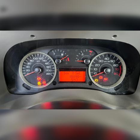 FIAT Doblo 1.8 16V 4P FLEX ESSENCE 7 LUGARES, Foto 8
