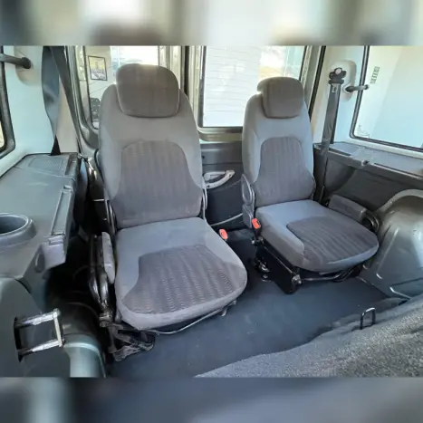 FIAT Doblo 1.8 16V 4P FLEX ESSENCE 7 LUGARES, Foto 13
