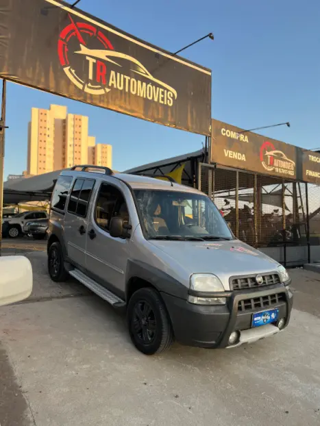 FIAT Doblo 1.8 16V 4P FLEX ADVENTURE 6 LUGARES, Foto 7