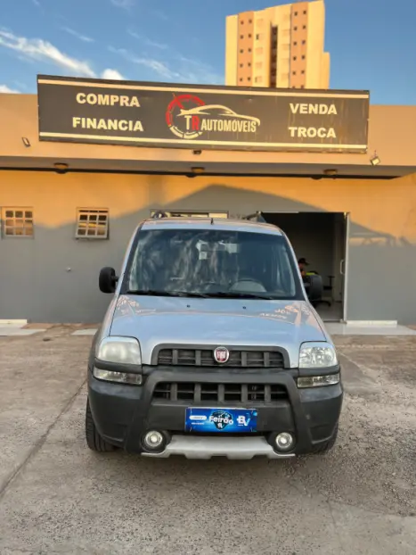 FIAT Doblo 1.8 16V 4P FLEX ADVENTURE 6 LUGARES, Foto 12