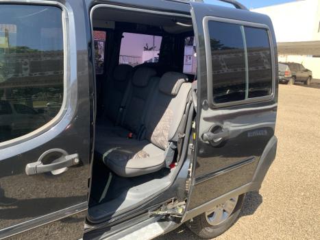 FIAT Doblo 1.8 4P FLEX ADVENTURE 6 LUGARES, Foto 7