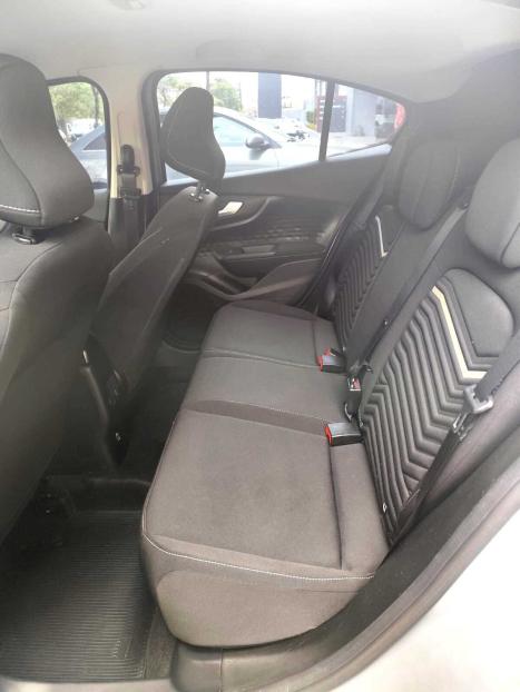FIAT Fastback 1.0 12V 4P FLEX 200 TURBO AUTOM�TICO CVT, Foto 3