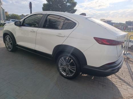 FIAT Fastback 1.0 12V 4P FLEX 200 TURBO AUTOM�TICO CVT, Foto 3