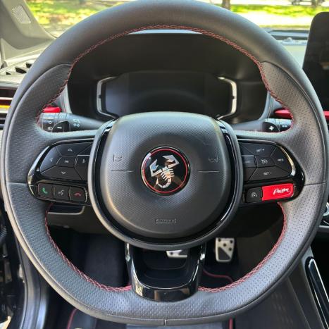 FIAT Fastback 1.3 16V 4P FLEX ABARTH TURBO 270 AUTOM�TICO, Foto 9