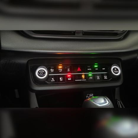 FIAT Fastback 1.3 16V 4P FLEX ABARTH TURBO 270 AUTOM�TICO, Foto 16