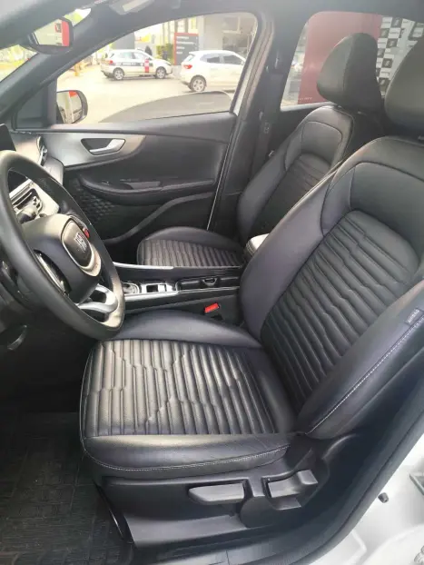 FIAT Fastback 1.3 16V 4P FLEX LIMITED EDITION TURBO 270 AUTOM�TICO, Foto 8