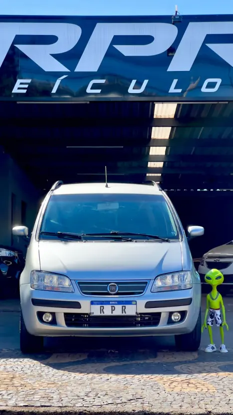 FIAT Idea 1.4 4P ELX FLEX, Foto 1